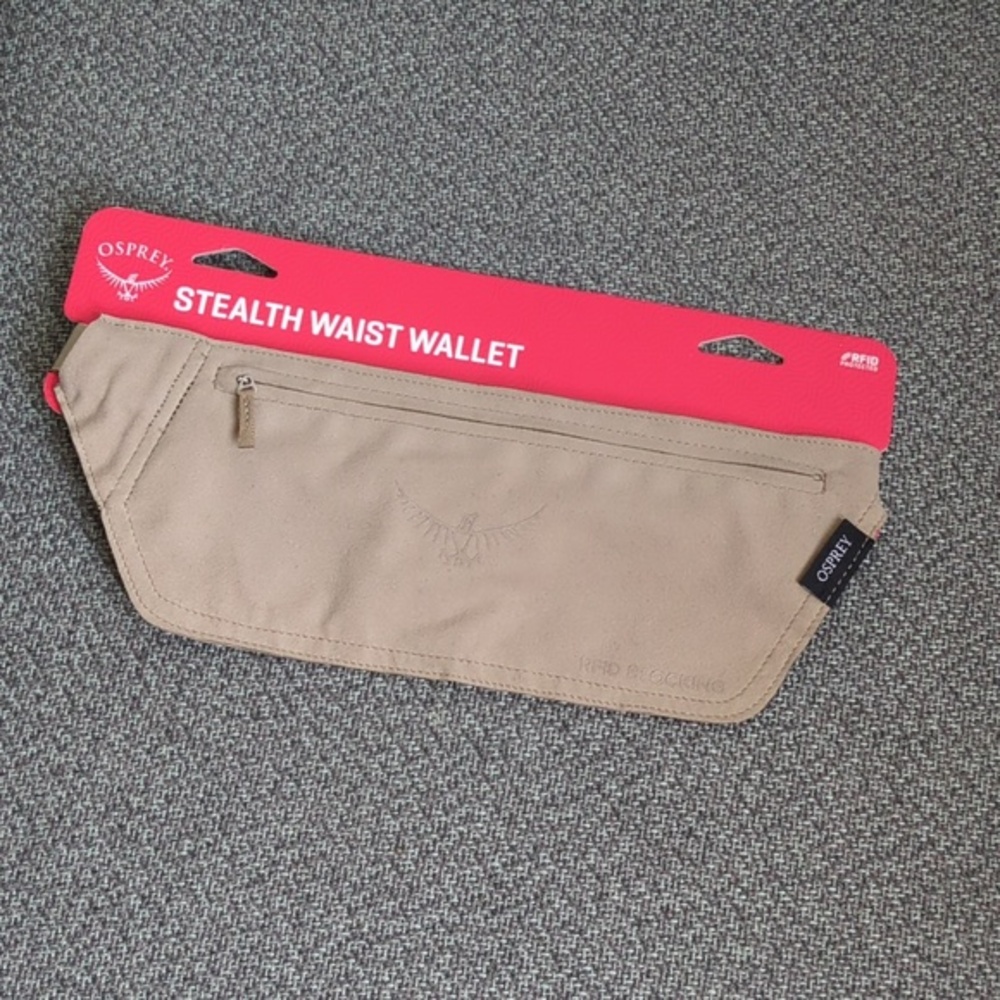 NWT Osprey Stealth Wallet